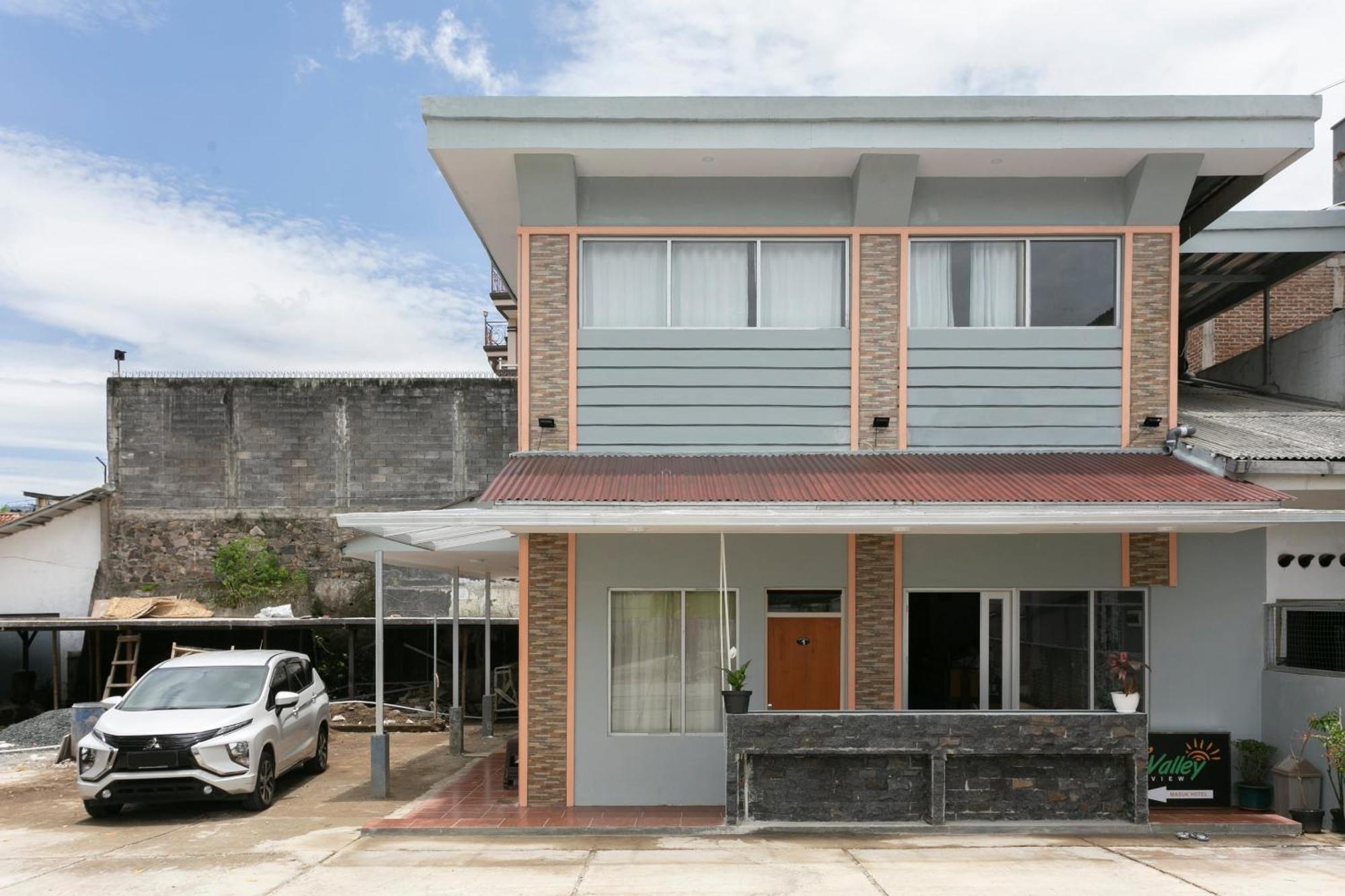 Super Oyo Collection O 3130 D'Valley View Lembang Exterior foto